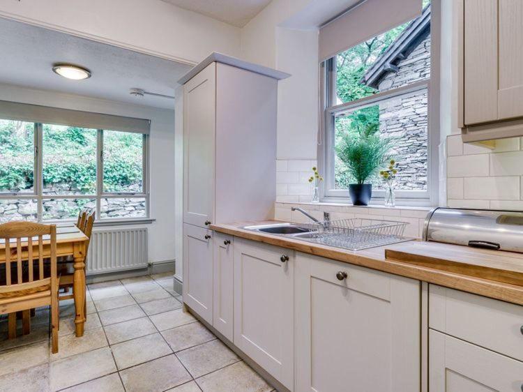Gorgeous Cottage In Bowness المظهر الخارجي الصورة