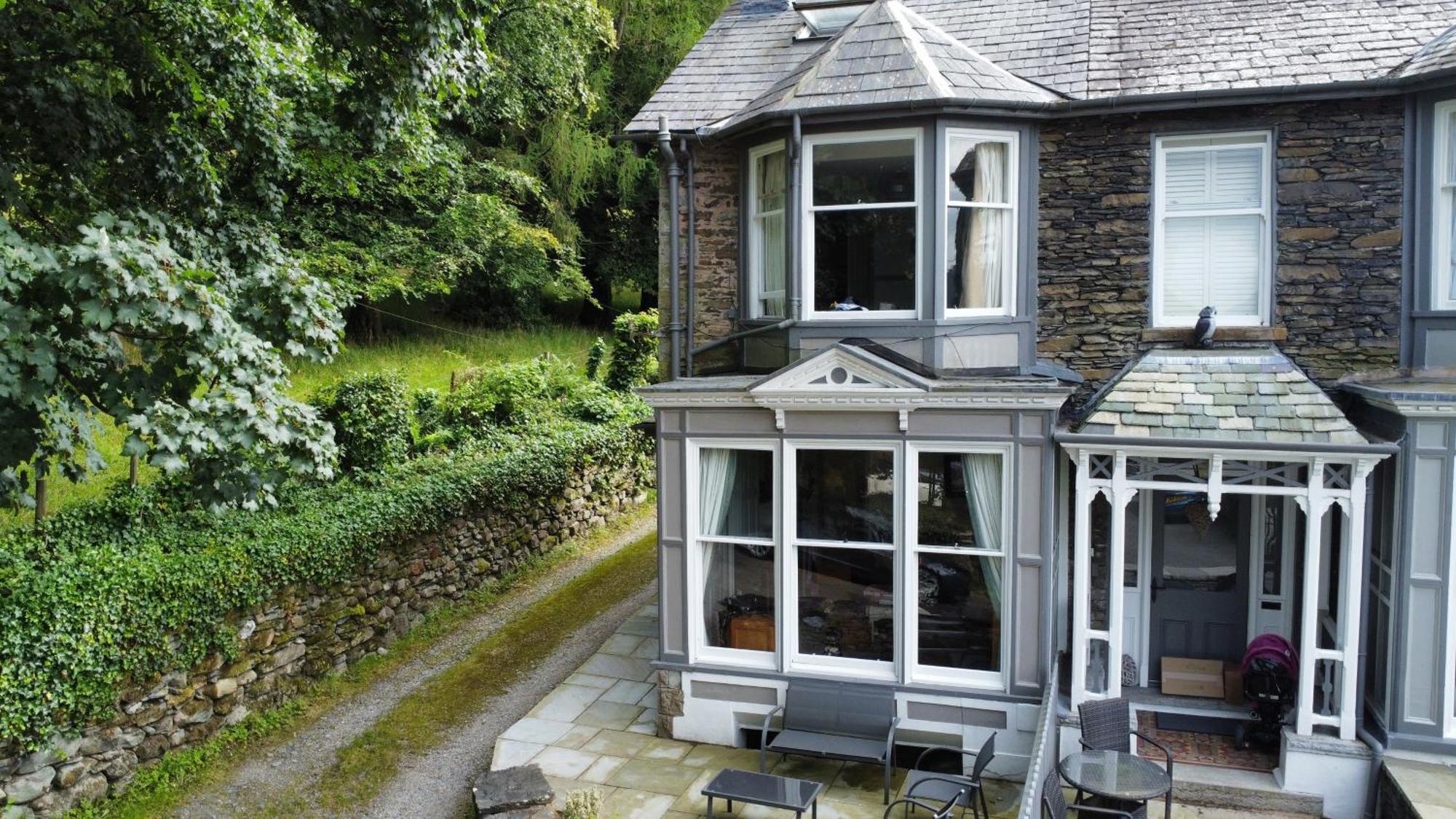 Gorgeous Cottage In Bowness المظهر الخارجي الصورة